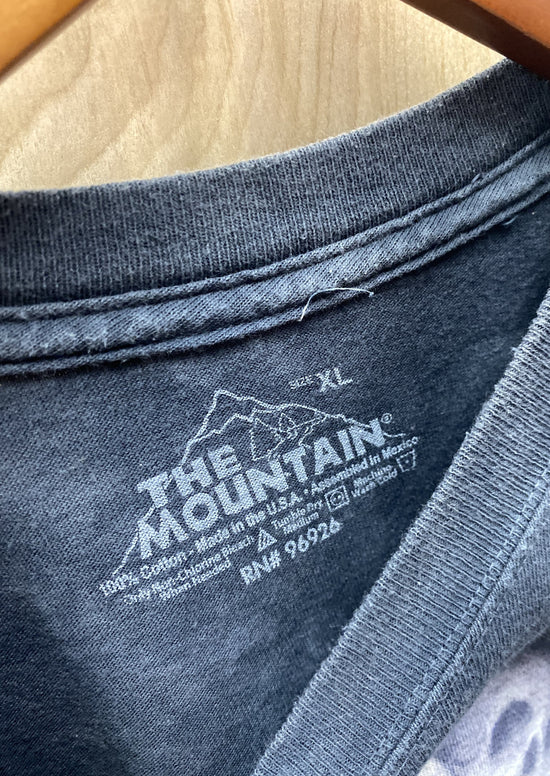 Cargar imagen en el visor de la galería, The Mountain Guitar Skeleton T-Shirt (4811529715792)
