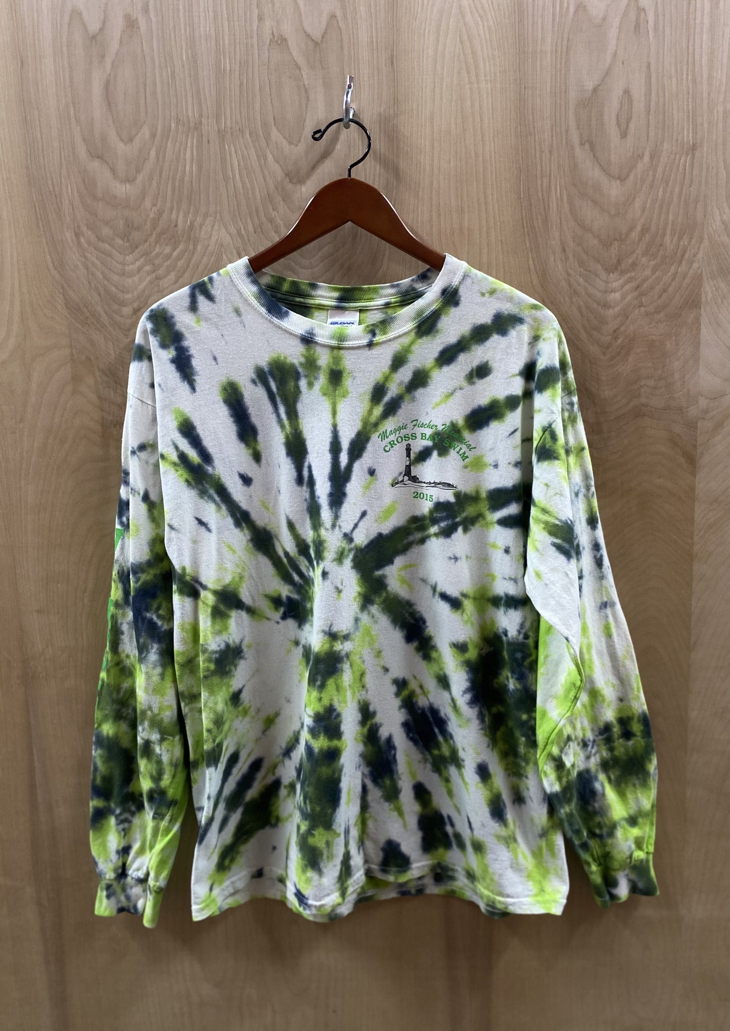 Load image into Gallery viewer, Crossbay Swim Tye dye T-Shirt (4811526635600)
