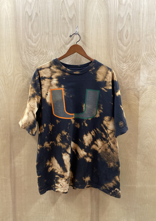Load image into Gallery viewer, University of Miami Acid wash T-Shirt (4811529977936)
