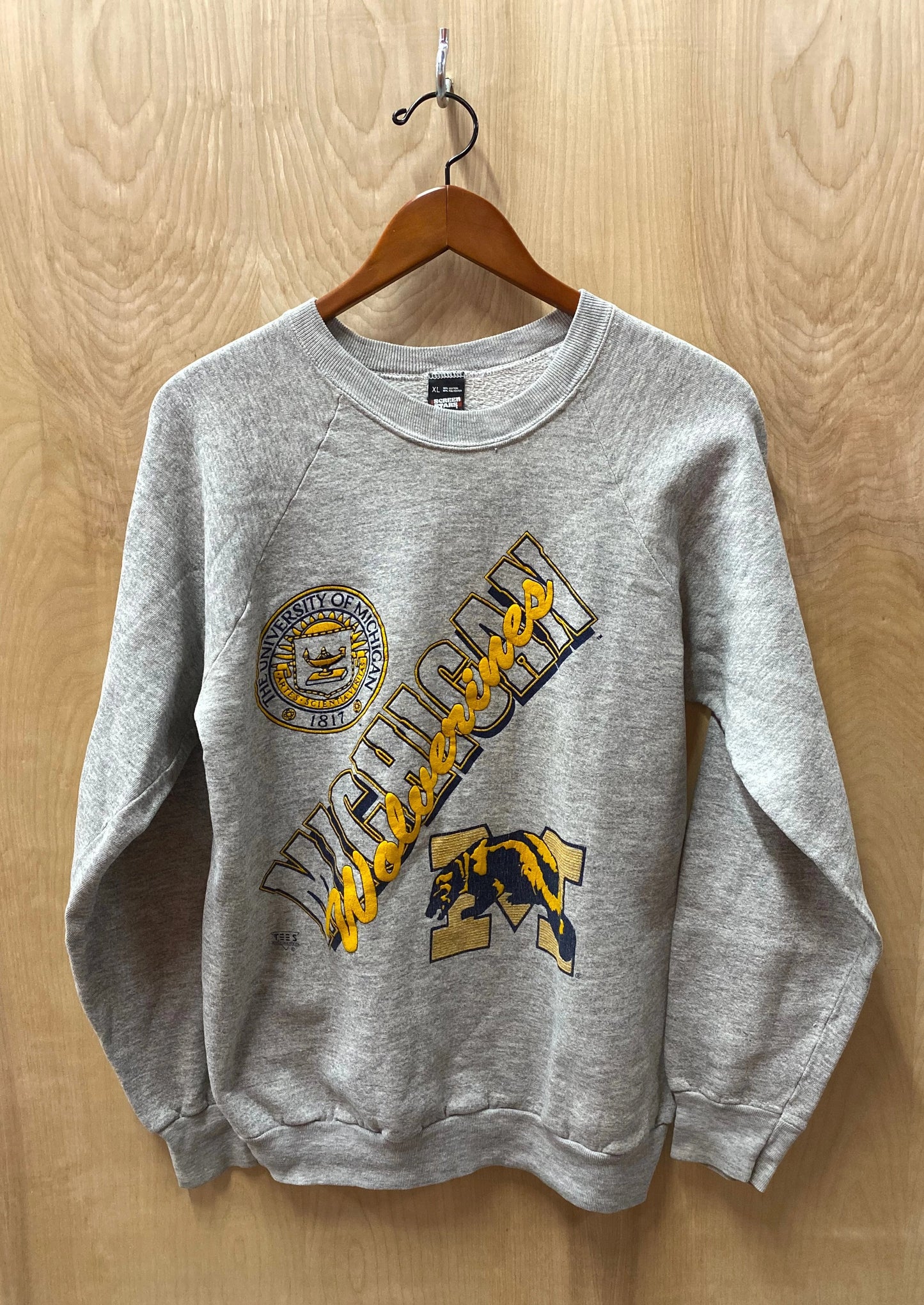 Load image into Gallery viewer, Michigan State Wolverines Crewneck (6537440919632)

