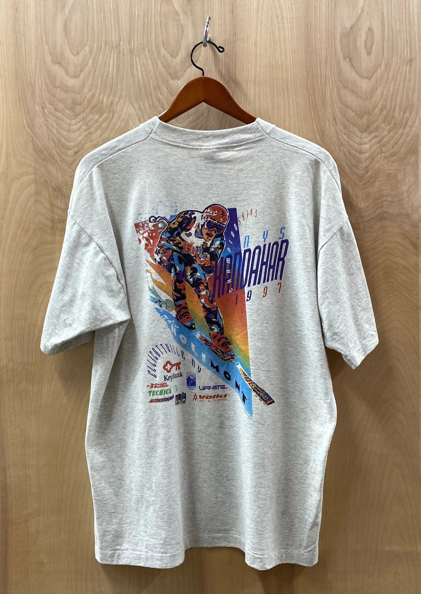 Cargar imagen en el visor de la galería, 1997 NYS Kandahar Ski Championship T-Shirt (6537440821328)

