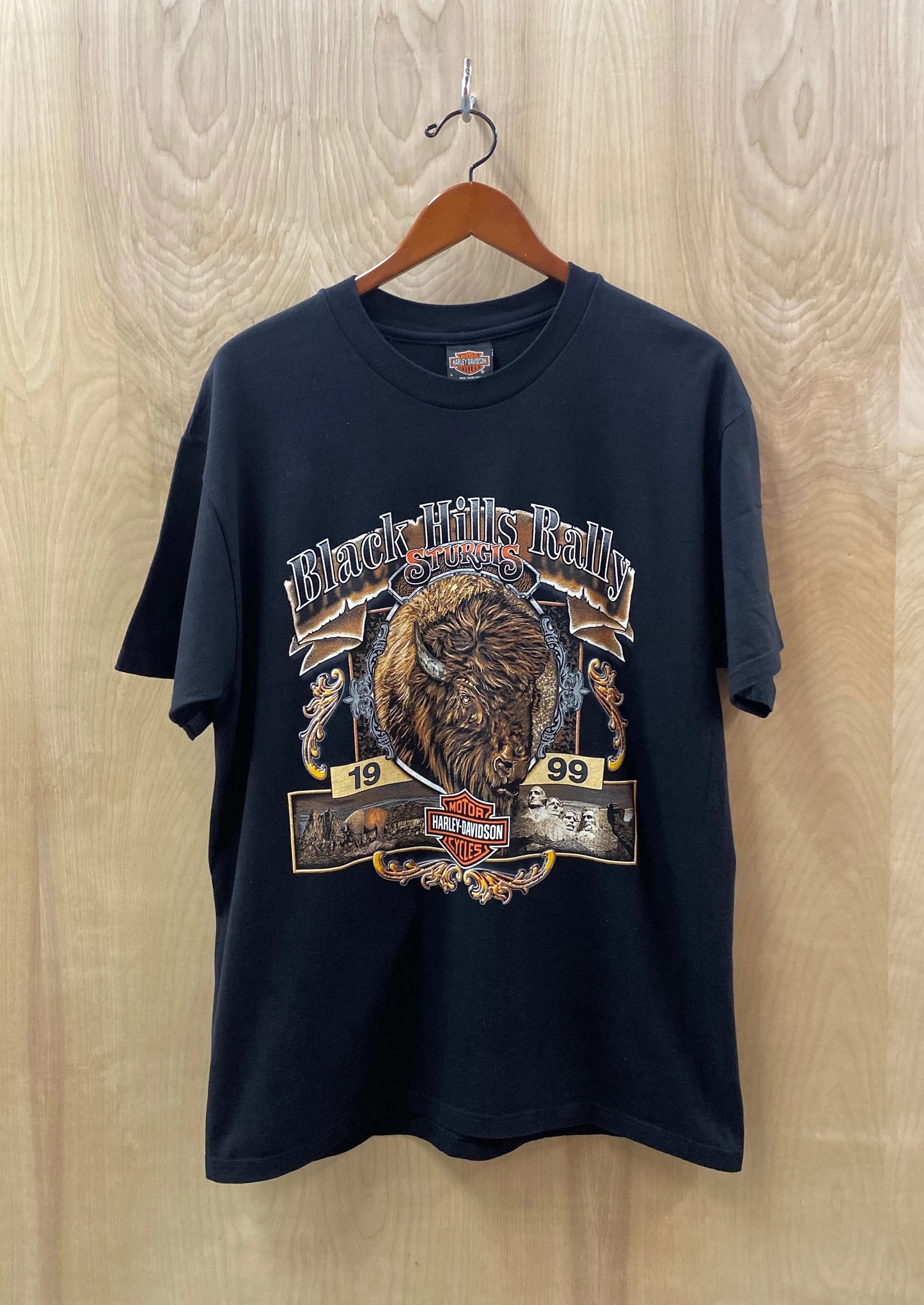 1998 Harley Davidson Bull  Blackhills T-Shirt (4811525652560)