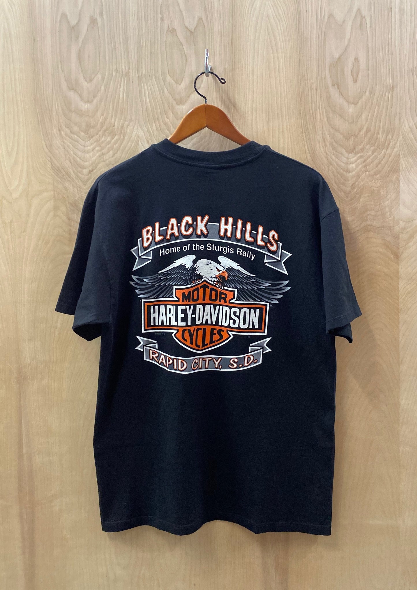 1998 Harley Davidson Bull  Blackhills T-Shirt (4811525652560)