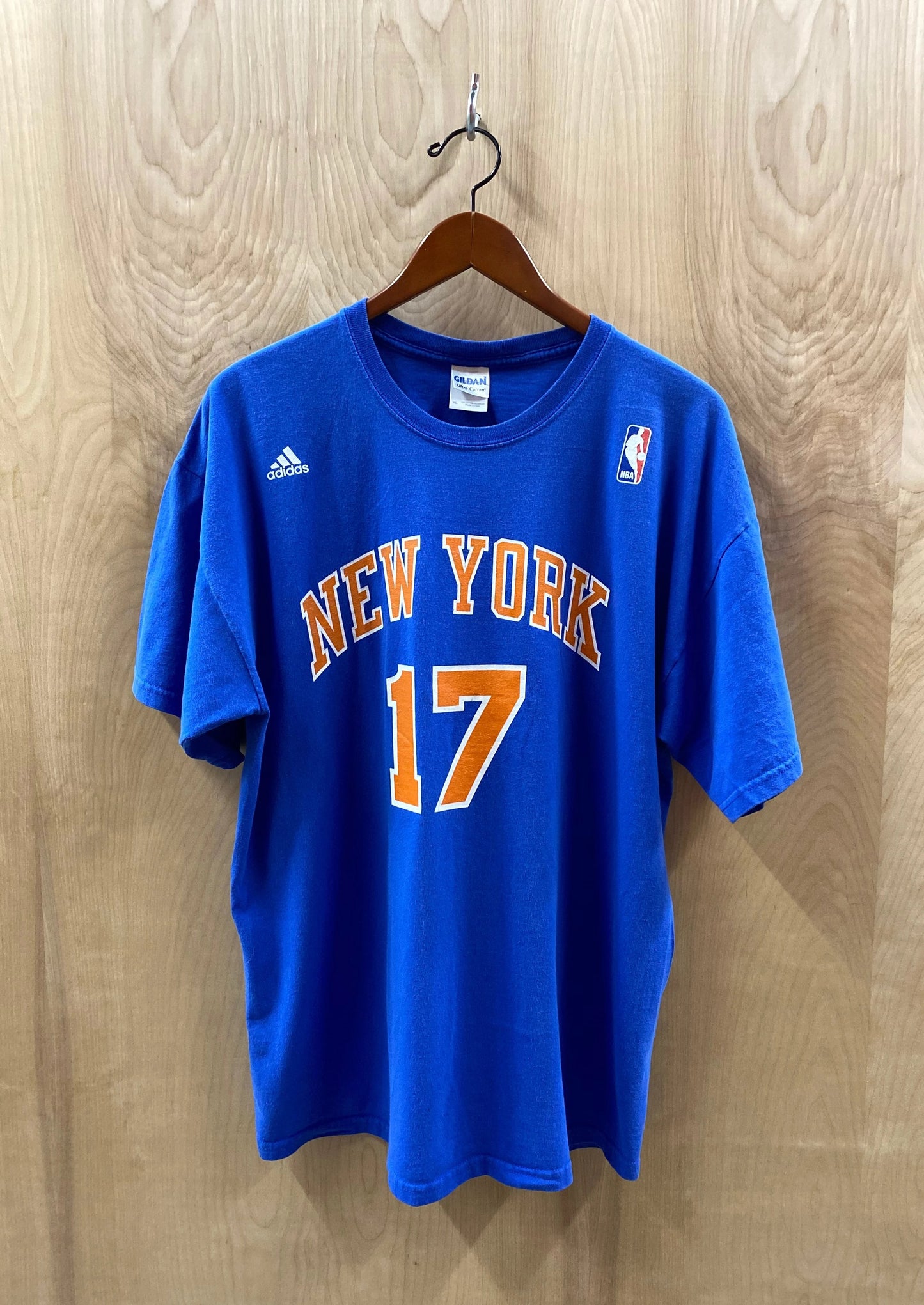 Load image into Gallery viewer, New York Knicks  &amp;quot;Linsanity&amp;quot; T-Shirt (4795576418384)

