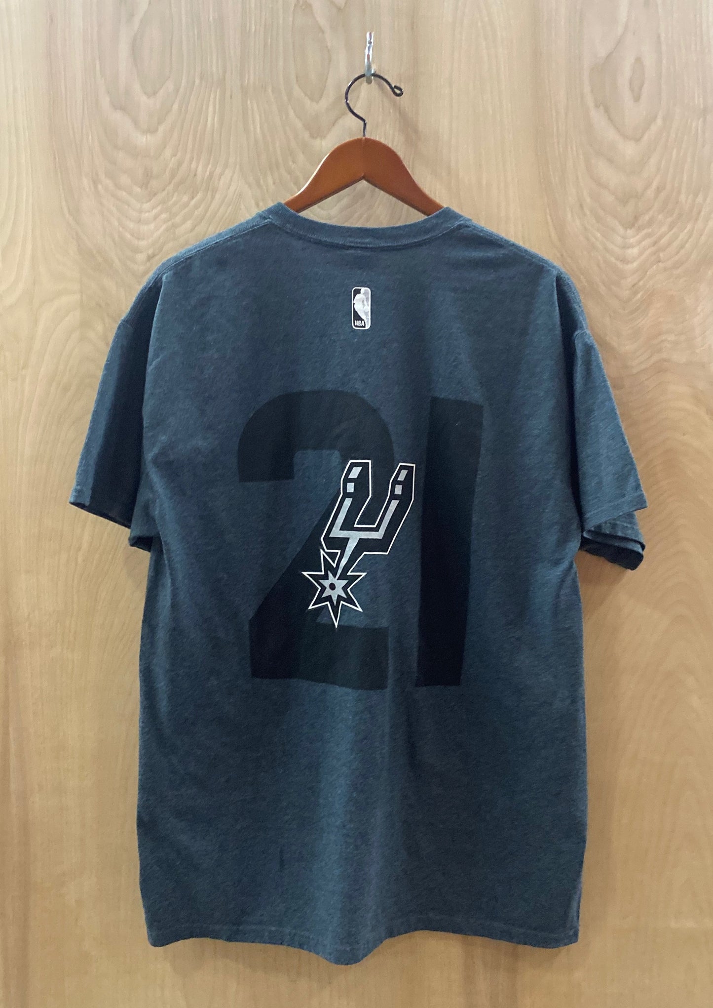 Vintage NBA Spurs "Tim Duncan" T-Shirt (6556824928336)