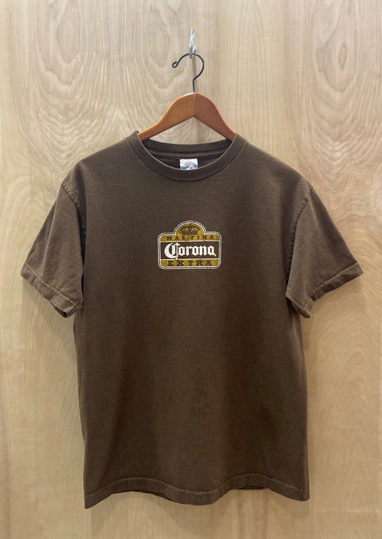 Load image into Gallery viewer, Corona Extra &amp;quot;Mas Fina&amp;quot; T-shirt (6556712042576)
