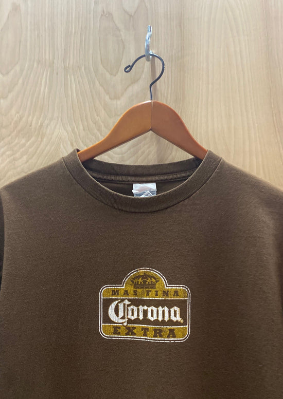 Cargar imagen en el visor de la galería, Corona Extra &amp;quot;Mas Fina&amp;quot; T-shirt (6556712042576)
