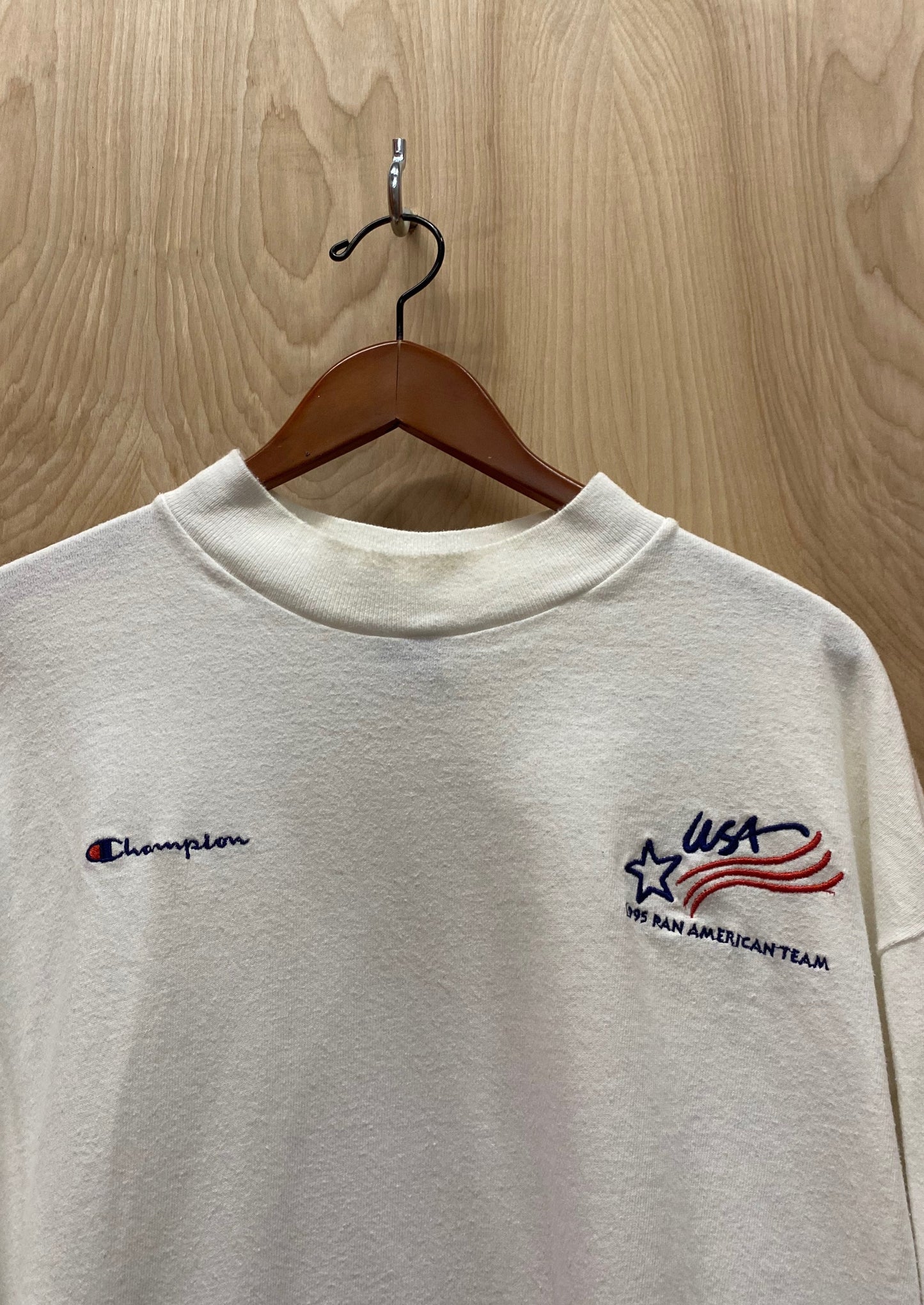 Load image into Gallery viewer, 1995 USA &amp;quot;Pan American Team&amp;quot; Champion Long Sleeve Crew T-Shirt (6556854550608)
