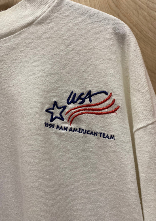 Cargar imagen en el visor de la galería, 1995 USA &amp;quot;Pan American Team&amp;quot; Champion Long Sleeve Crew T-Shirt (6556854550608)
