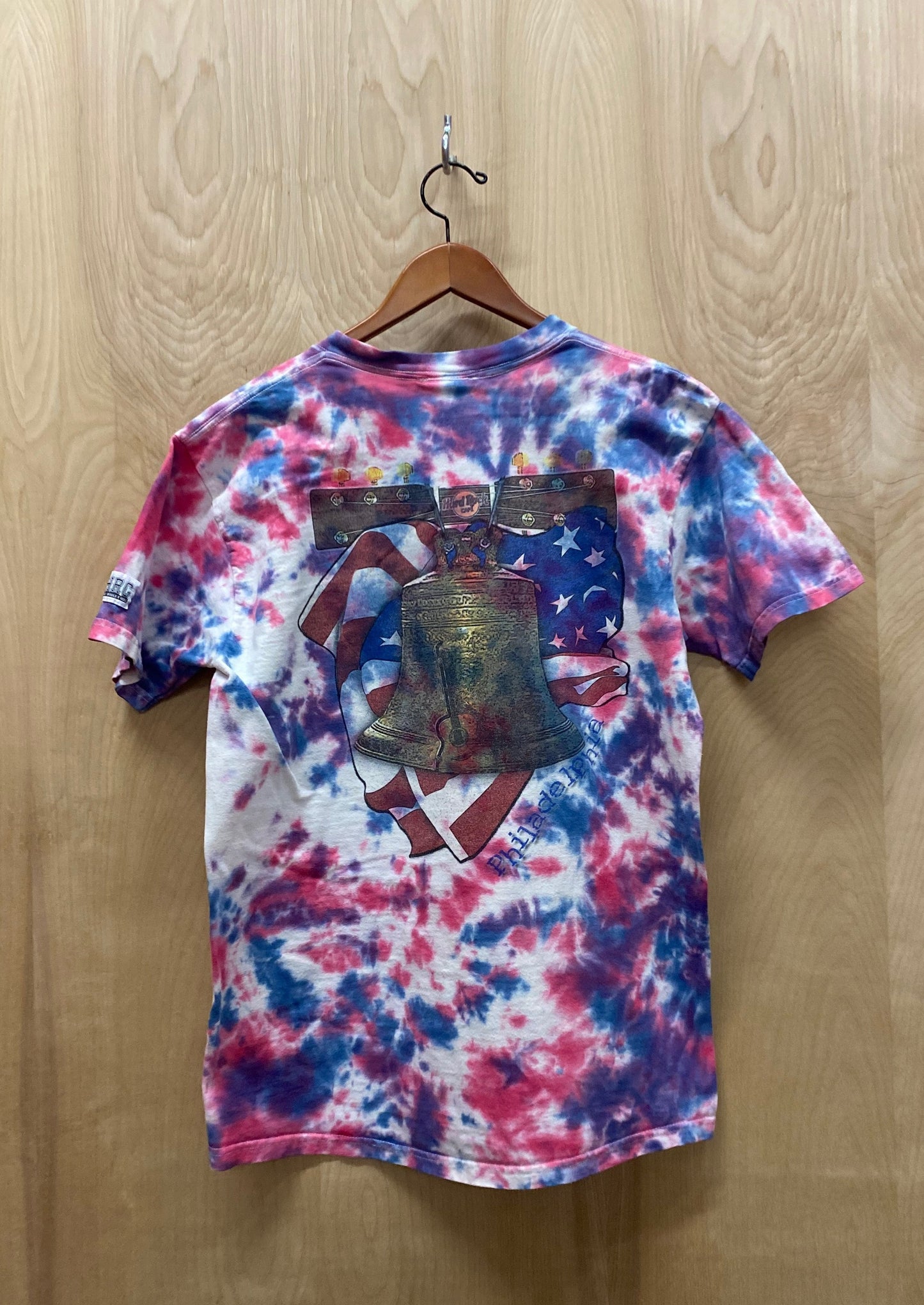 HardRock Cafe Philadelphia Bell Tye Dye T-Shirt (6556974022736)