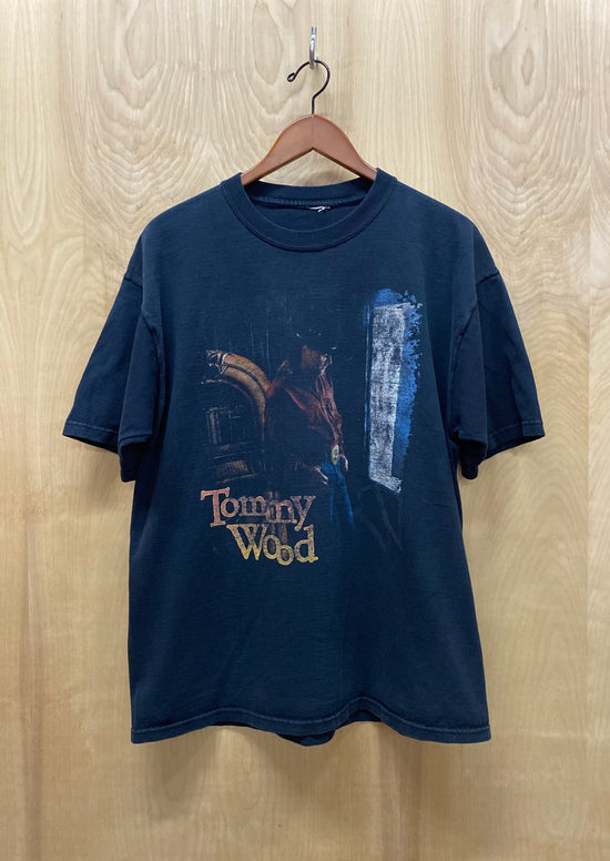 Cargar imagen en el visor de la galería, Tommy Wood Country Music T-Shirt (6556723904592)
