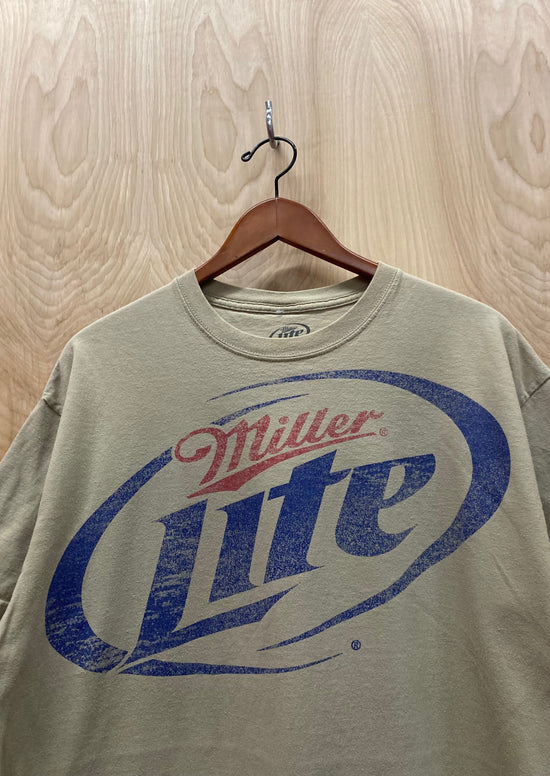 Cargar imagen en el visor de la galería, Miller Lite Aged T-Shirt (6556816506960)
