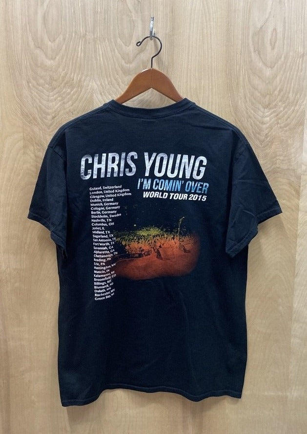 Cargar imagen en el visor de la galería, Chris Young (Im Coming Over) World Tour T-Shirt (6584621006928)
