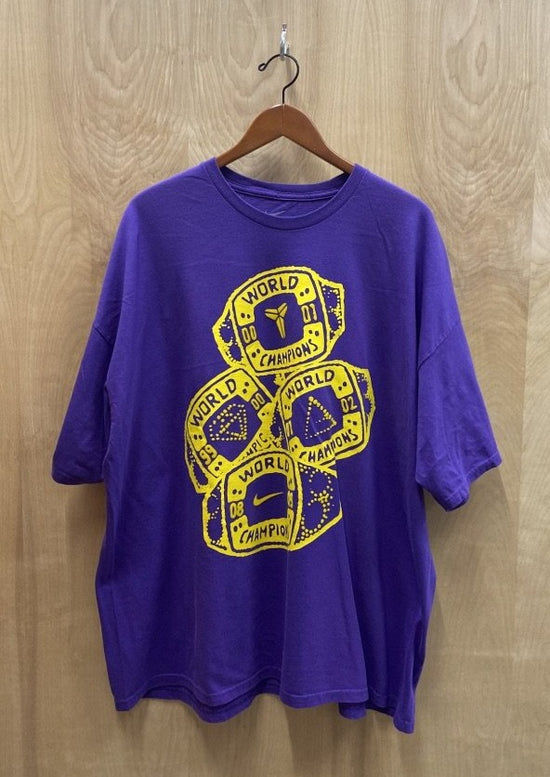 Load image into Gallery viewer, Lakers World Champions Kobe T-Shirt (6584619499600)
